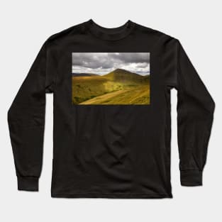 Cribyn from Cefn Cwm Llwch Long Sleeve T-Shirt